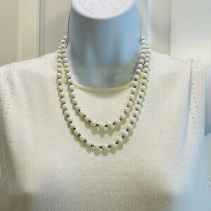VGVUC Vintage 1970's 2-Strand White Bead & Gold Tone Necklace, Flower Clasp, 20"